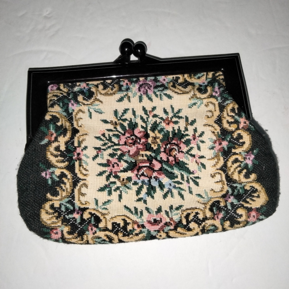 Vintage Multicolored Floral Tapestry Knit Twist Knob Change Purse/Clutch Bag